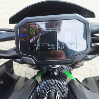 KAWASAKI Z900 KAWASAKI Z900